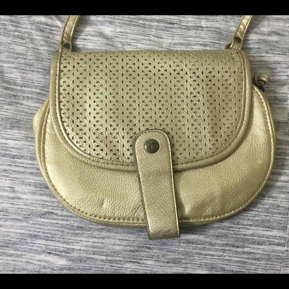 Gold Roxy crossbody💕